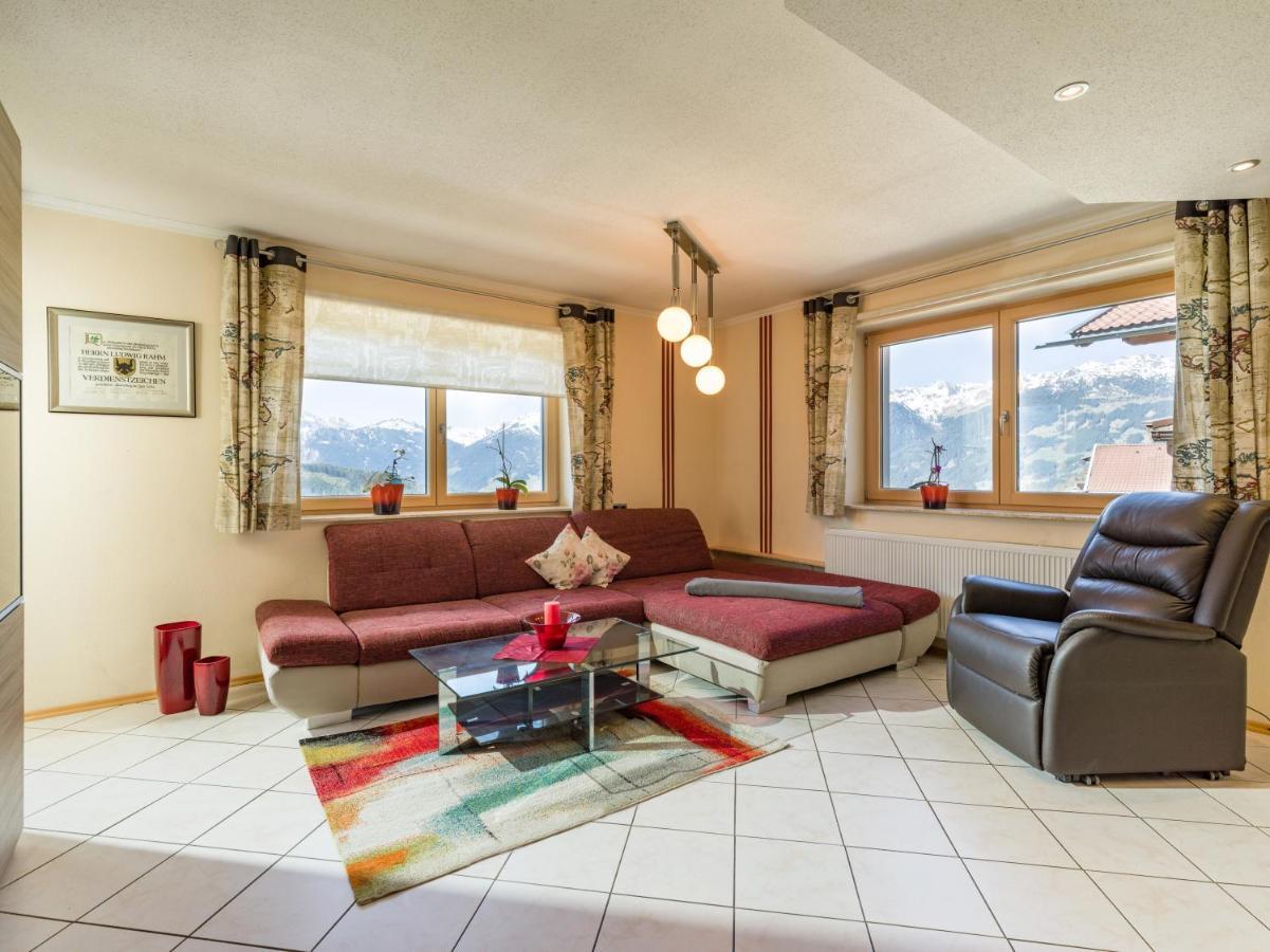 Haus Melanie Apartment แกร์โลสแบร์ก ภายนอก รูปภาพ